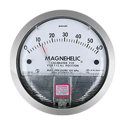 Magnehelic Differenzdruckmessgeräte mit Edelstahlfrontring von BRIEM